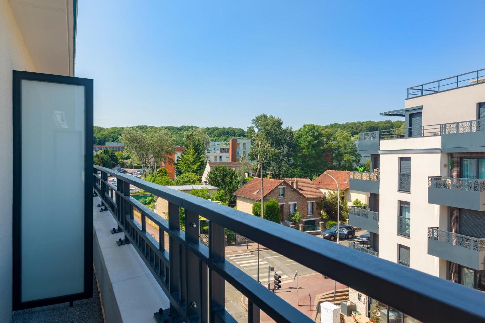 Le Peruvien - Saint-Cyr-L'Ecole - Free Parking Lägenhet Exteriör bild
